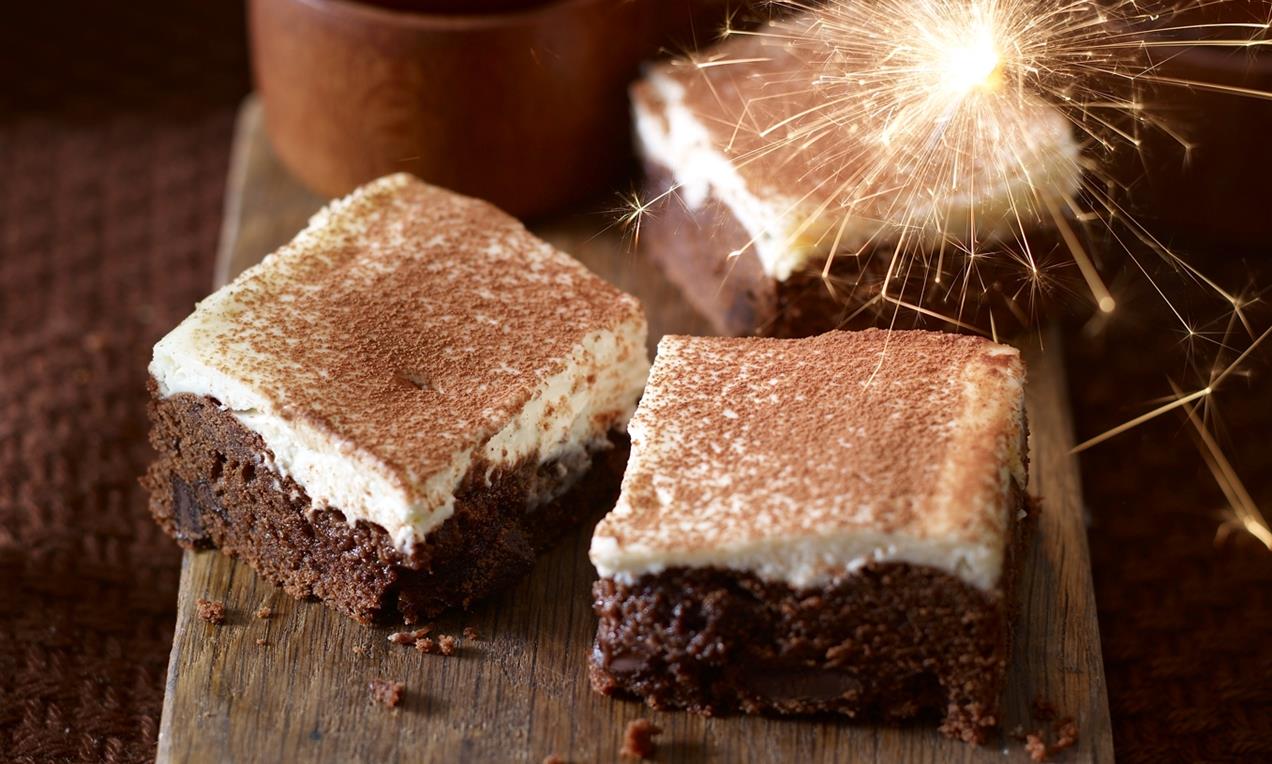 Cappuccino brownies Recept | Dr. Oetker