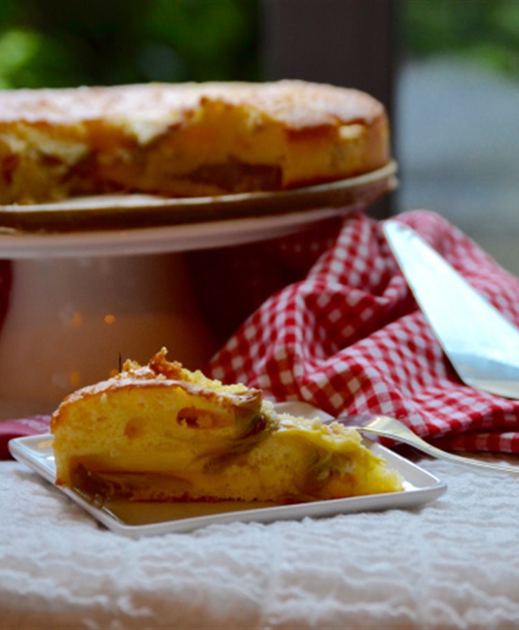 Cake à la rhubarbe
