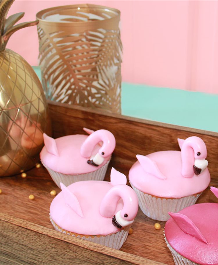 Pink Flamingo Cupcakes