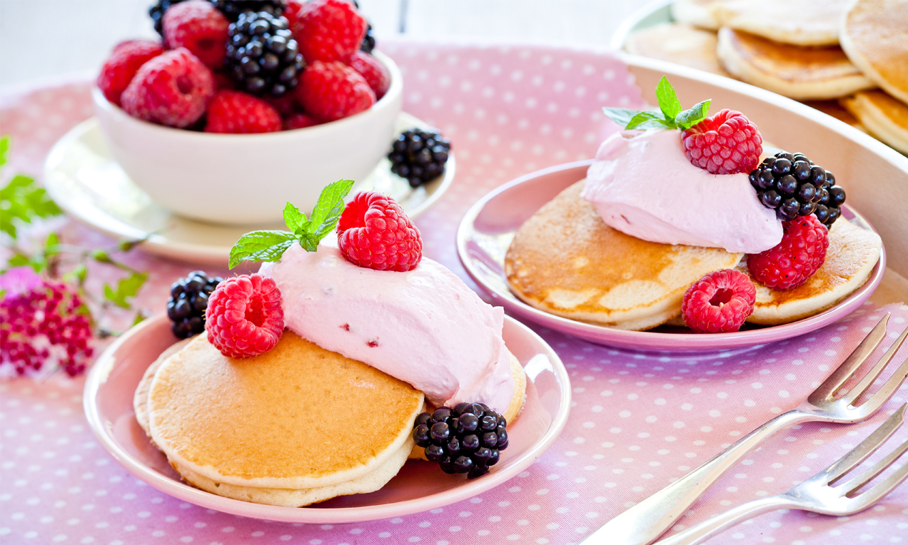 Pancakes Met Roze Slagroom Recept Dr Oetker